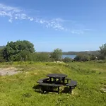 Peaceful Red Deer Cosy Apt In Letterfrack Near The Connemara National Park Апартаменты