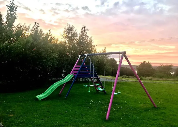 Red Deer Cosy In Connemara