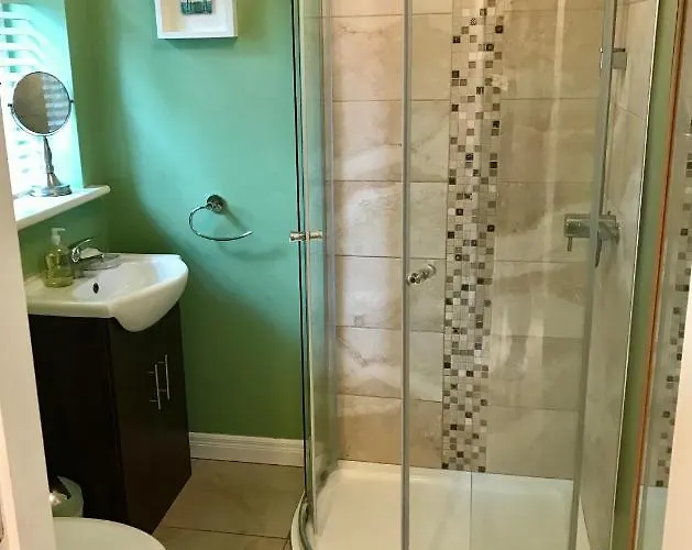 Red Deer Cosy In Connemara 아파트 *