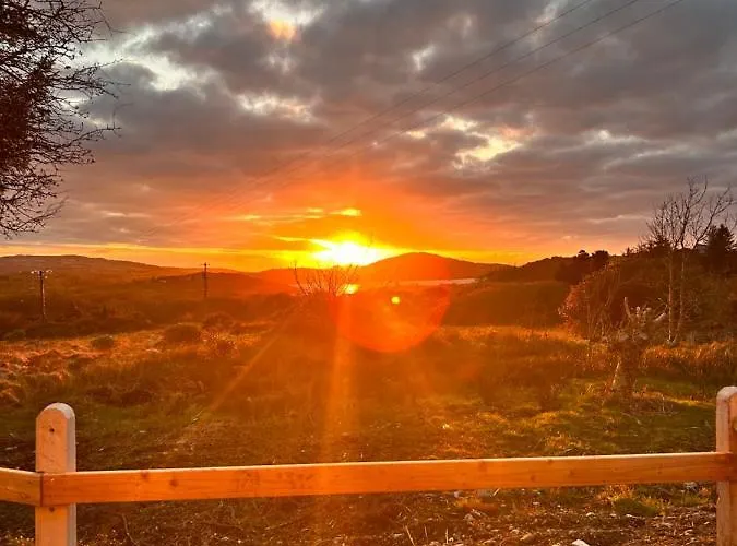 Red Deer Cosy In Connemara 아파트